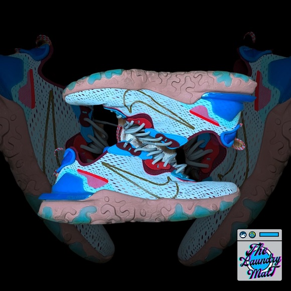 Nike Other - Nike react vision